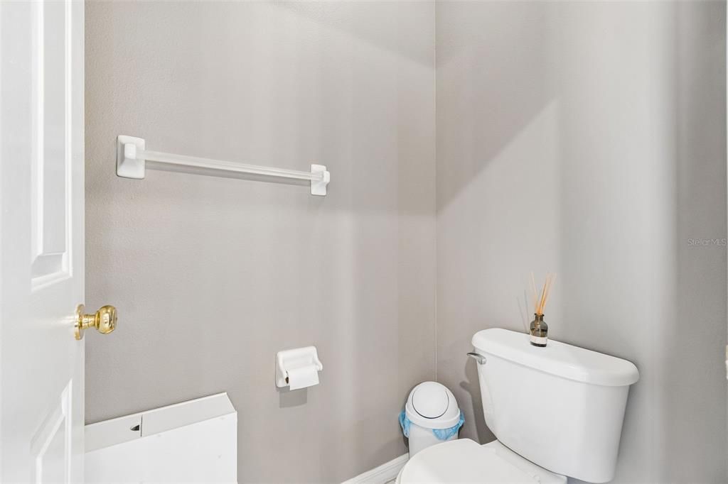 En Venta: $559,000 (5 camas, 3 baños, 2297 Pies cuadrados)