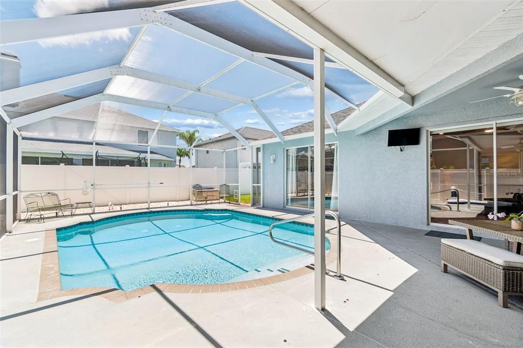 En Venta: $559,000 (5 camas, 3 baños, 2297 Pies cuadrados)