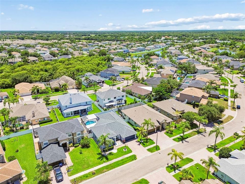 En Venta: $559,000 (5 camas, 3 baños, 2297 Pies cuadrados)
