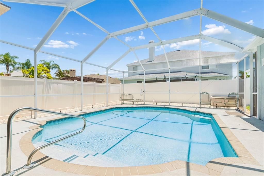 En Venta: $559,000 (5 camas, 3 baños, 2297 Pies cuadrados)