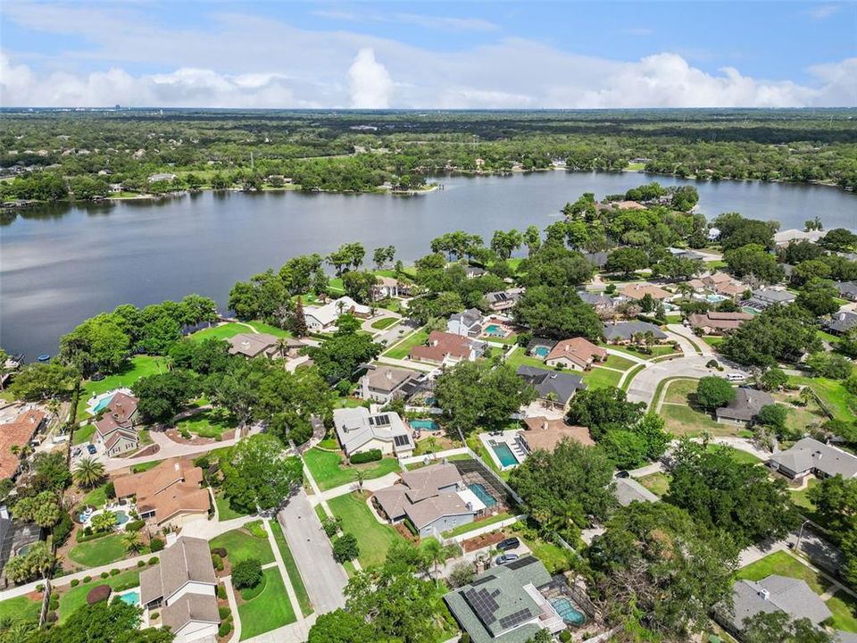 Activo con contrato: $750,000 (4 camas, 2 baños, 3217 Pies cuadrados)