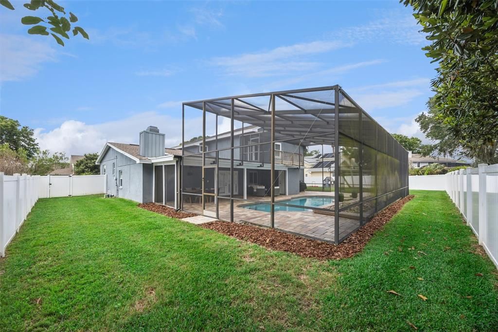 Activo con contrato: $750,000 (4 camas, 2 baños, 3217 Pies cuadrados)