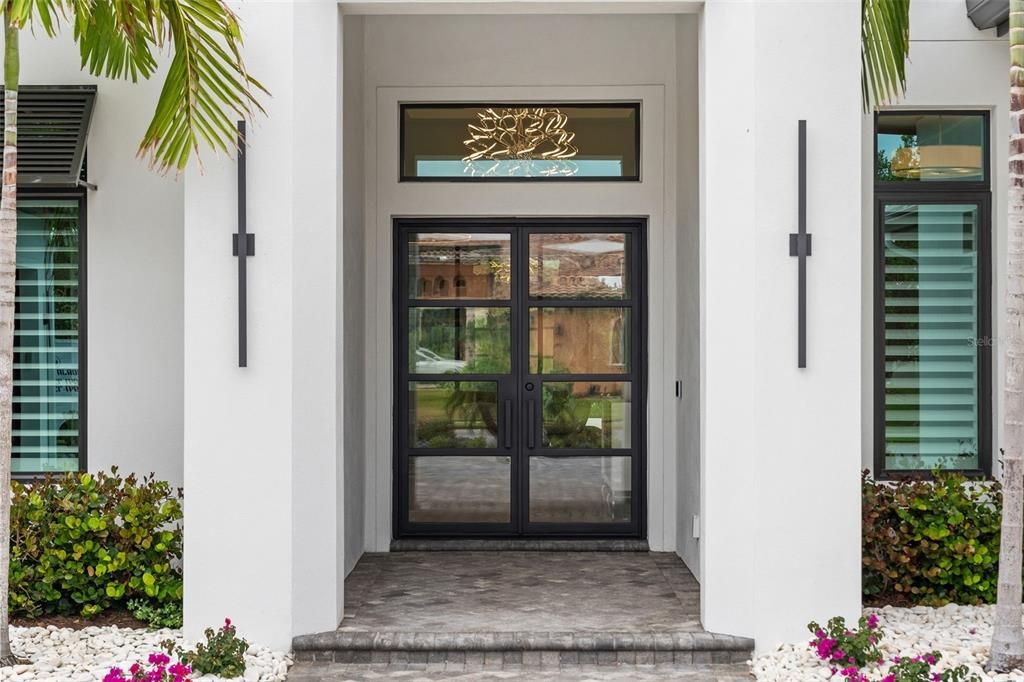 For Sale: $3,395,000 (3 beds, 3 baths, 4017 Square Feet)