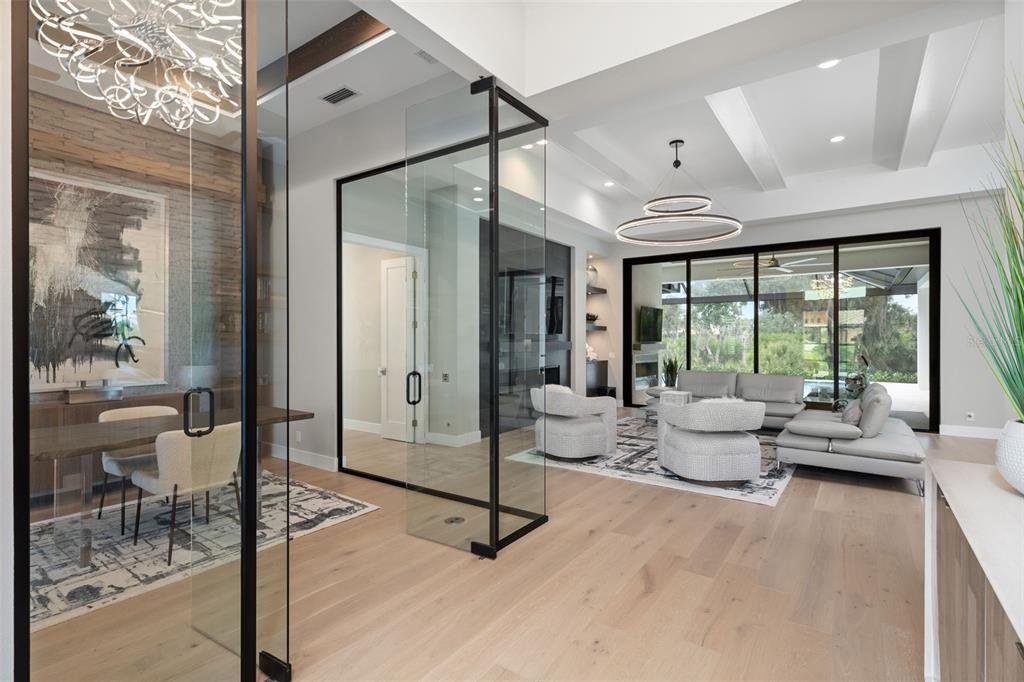 For Sale: $3,395,000 (3 beds, 3 baths, 4017 Square Feet)