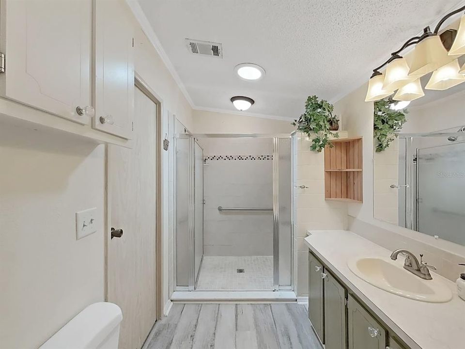 Activo con contrato: $187,000 (2 camas, 2 baños, 1482 Pies cuadrados)