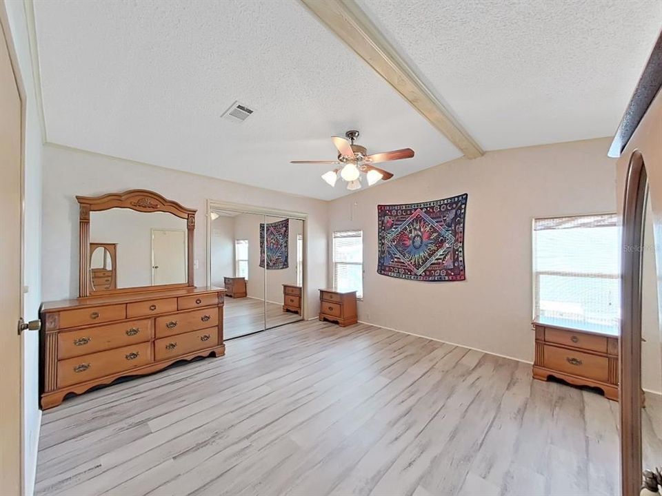 Activo con contrato: $187,000 (2 camas, 2 baños, 1482 Pies cuadrados)