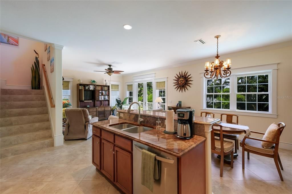 For Sale: $1,900,000 (4 beds, 3 baths, 2566 Square Feet)
