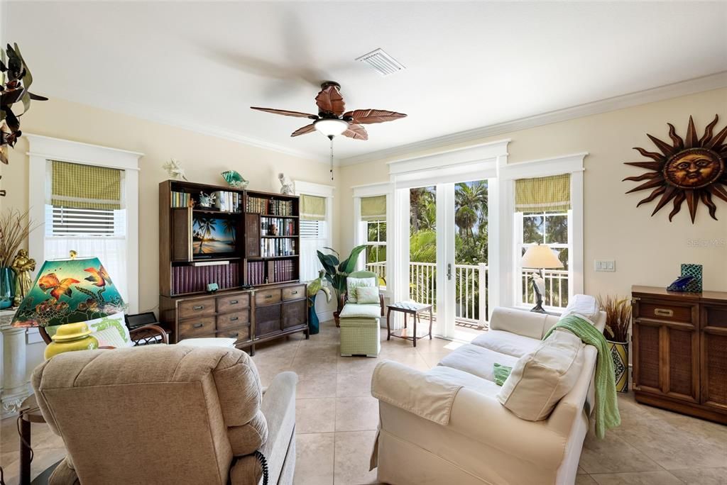 For Sale: $1,900,000 (4 beds, 3 baths, 2566 Square Feet)