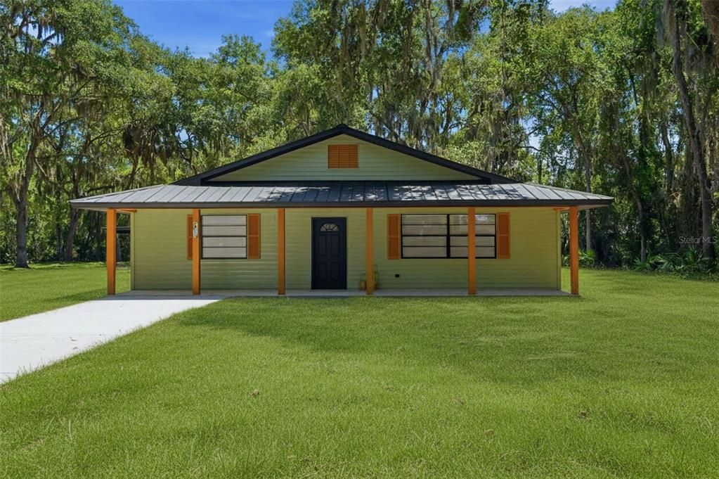 En Venta: $379,000 (4 camas, 3 baños, 2200 Pies cuadrados)
