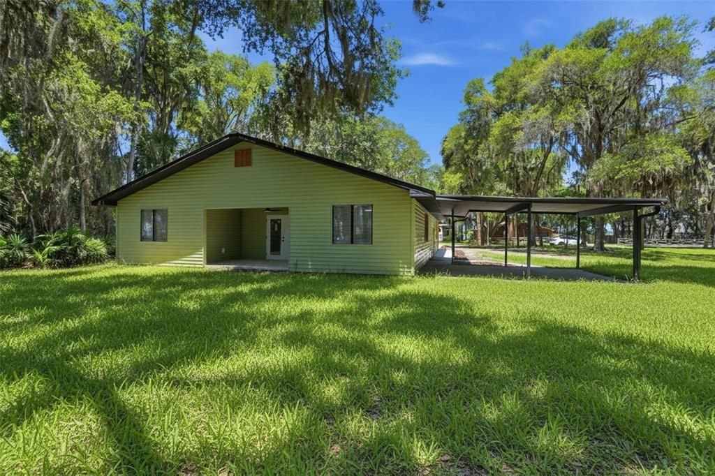 En Venta: $379,000 (4 camas, 3 baños, 2200 Pies cuadrados)