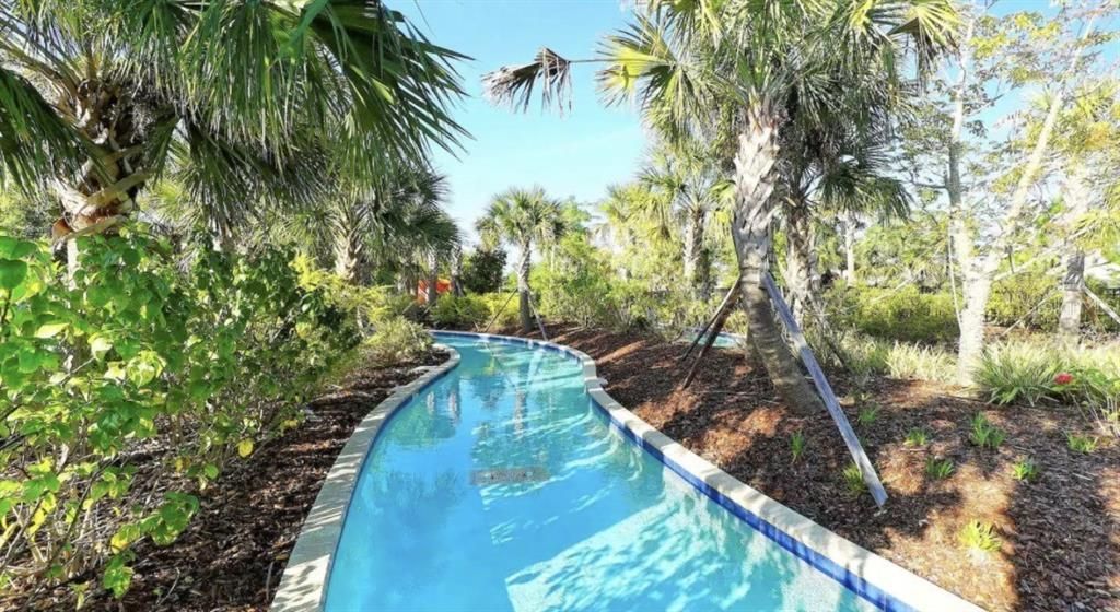 For Sale: $375,000 (5 beds, 4 baths, 2076 Square Feet)