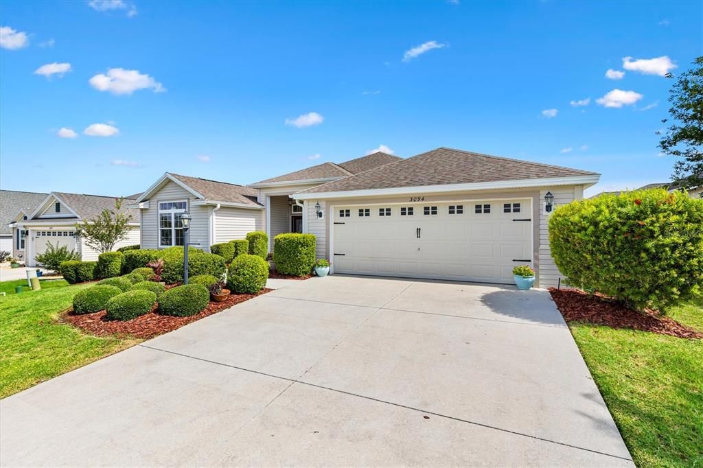 For Sale: $384,000 (3 beds, 2 baths, 2078 Square Feet)