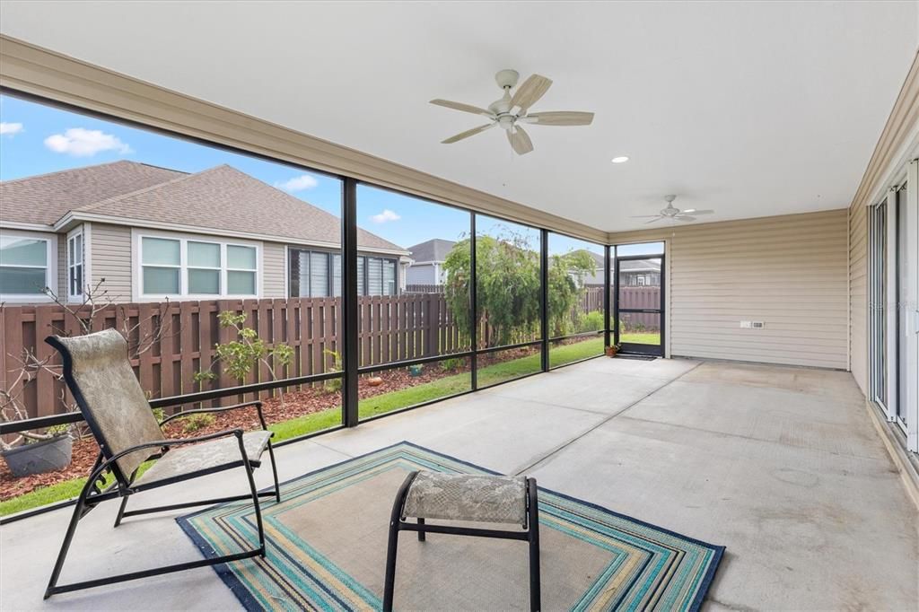 For Sale: $384,000 (3 beds, 2 baths, 2078 Square Feet)
