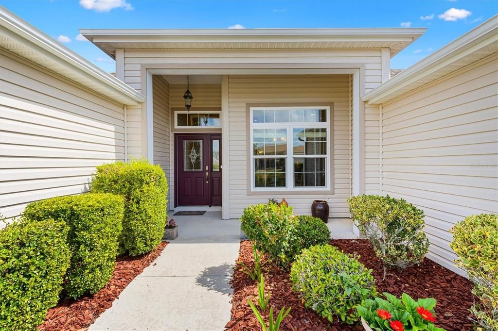 For Sale: $384,000 (3 beds, 2 baths, 2078 Square Feet)