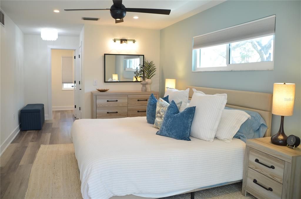 For Rent: $5,525 (3 beds, 2 baths, 1822 Square Feet)