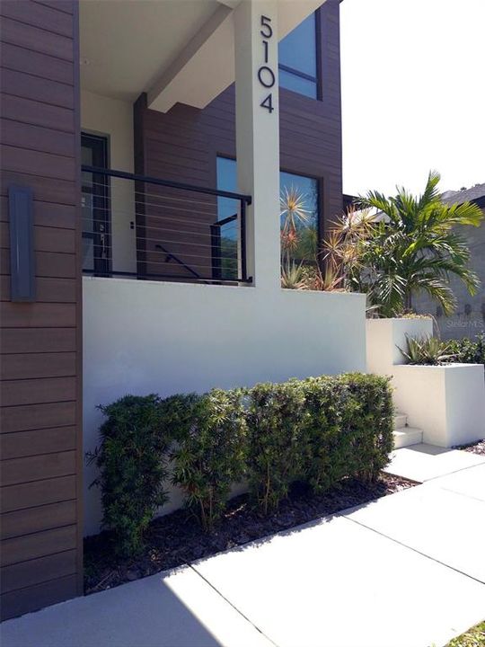 For Sale: $2,800,000 (5 beds, 6 baths, 4820 Square Feet)