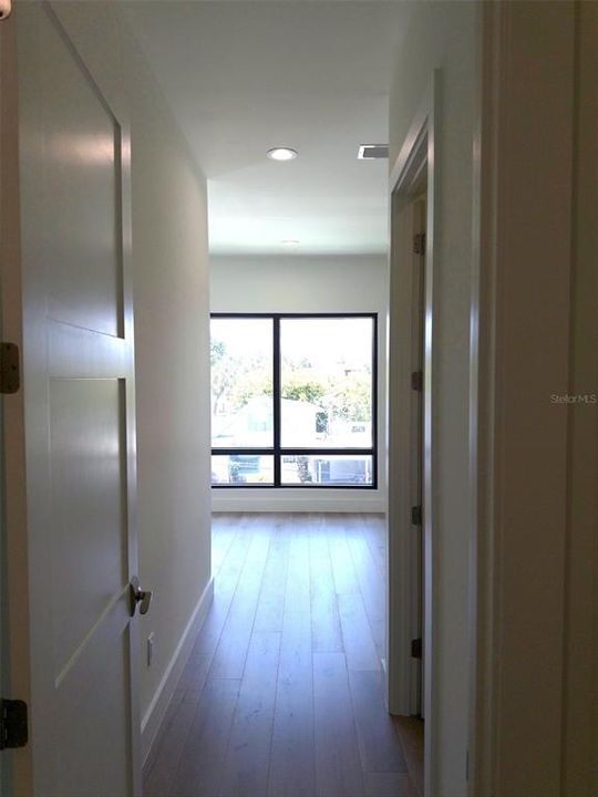 For Sale: $2,800,000 (5 beds, 6 baths, 4820 Square Feet)
