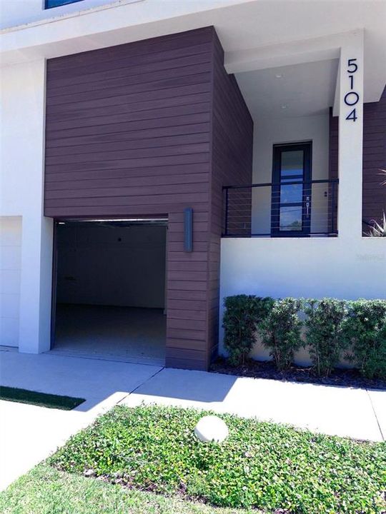For Sale: $2,800,000 (5 beds, 6 baths, 4820 Square Feet)