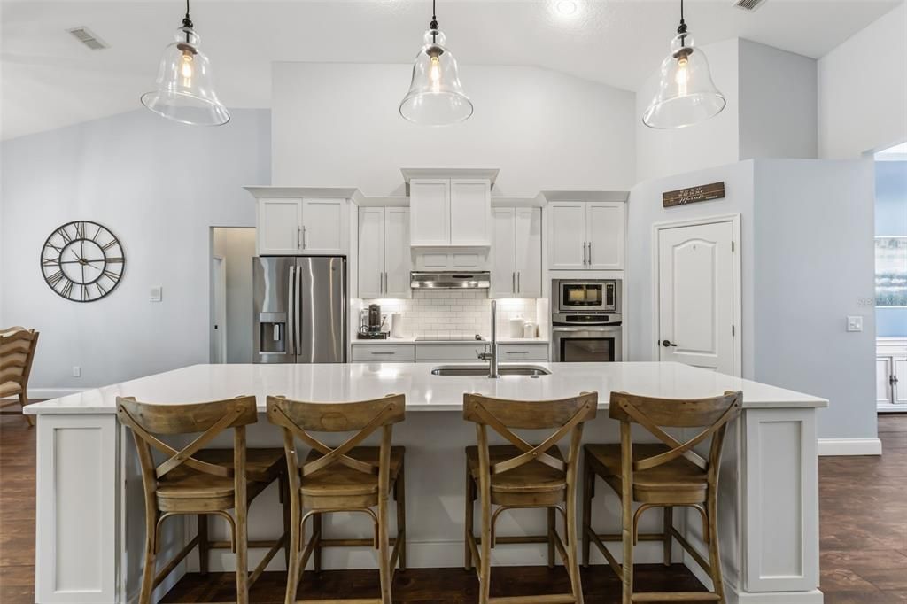 For Sale: $589,999 (4 beds, 3 baths, 2628 Square Feet)