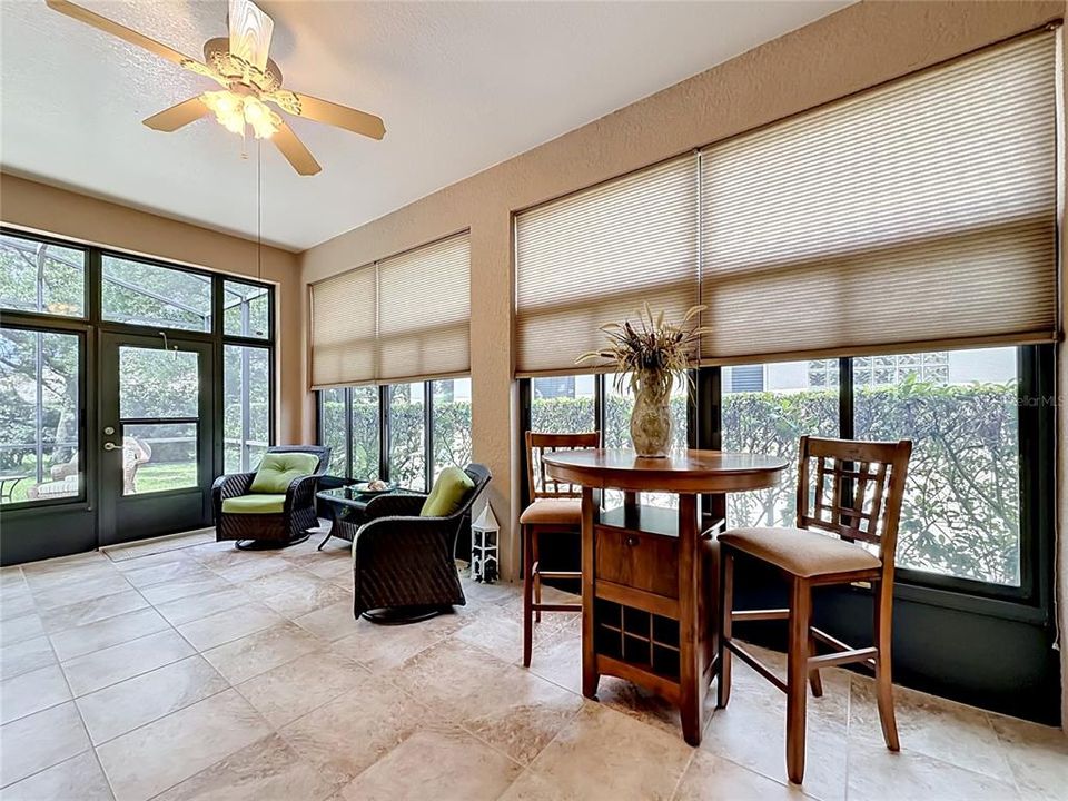 Activo con contrato: $305,000 (2 camas, 2 baños, 1868 Pies cuadrados)