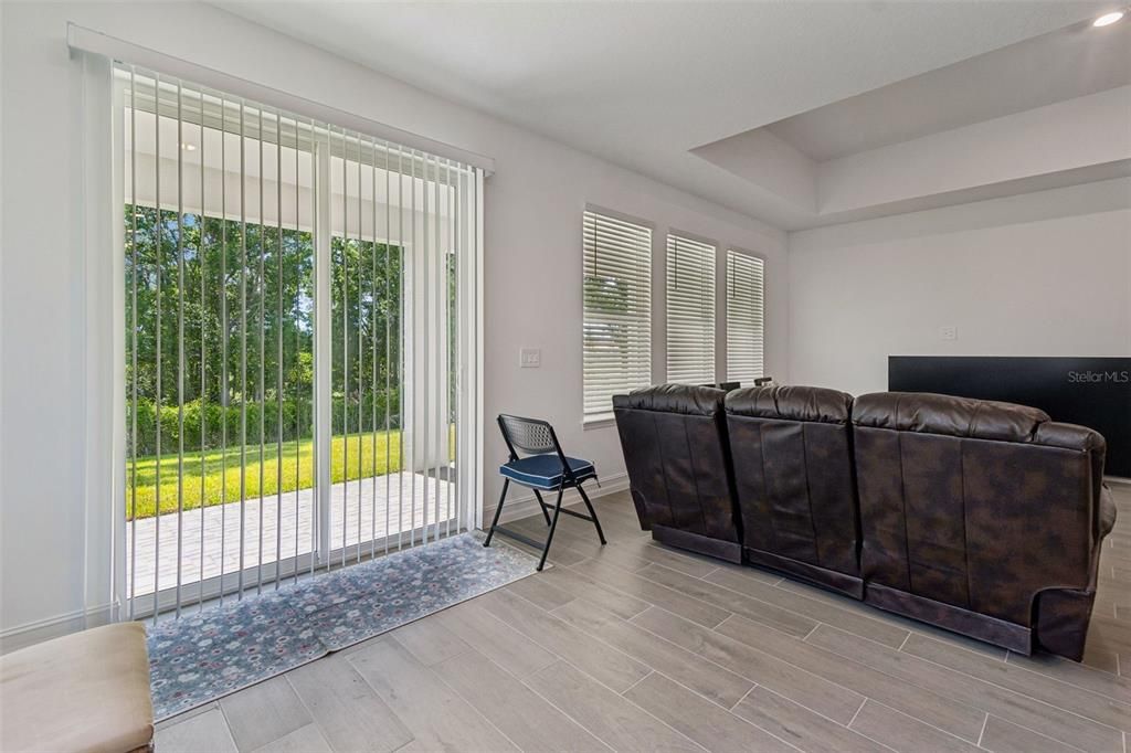 For Rent: $3,700 (4 beds, 3 baths, 2084 Square Feet)