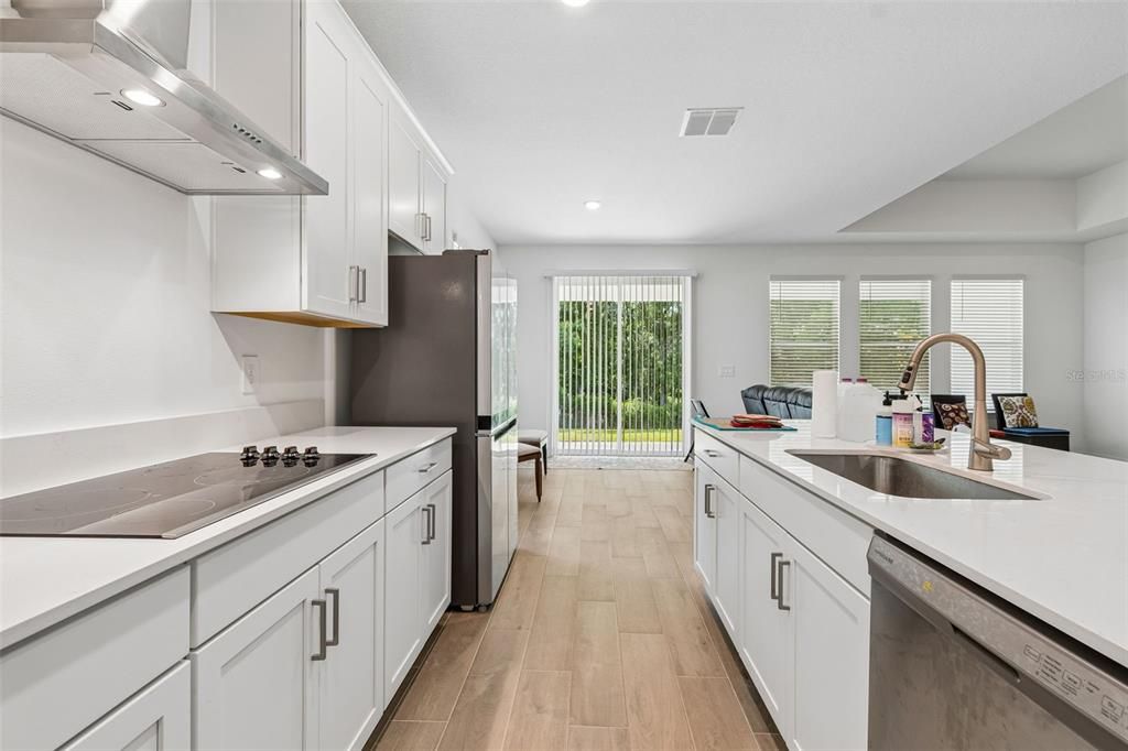 For Rent: $3,700 (4 beds, 3 baths, 2084 Square Feet)