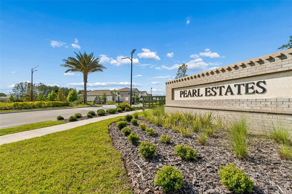 For Rent: $3,700 (4 beds, 3 baths, 2084 Square Feet)