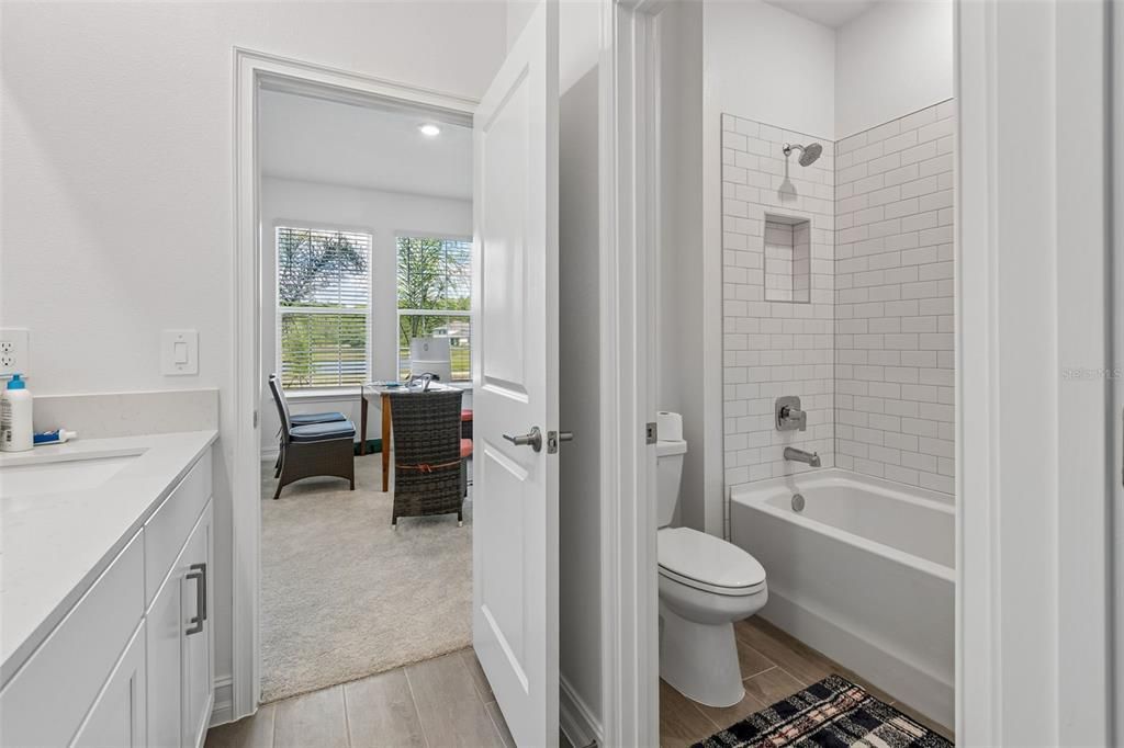 For Rent: $3,700 (4 beds, 3 baths, 2084 Square Feet)