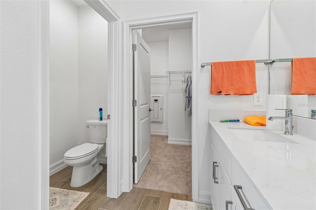 For Rent: $3,700 (4 beds, 3 baths, 2084 Square Feet)
