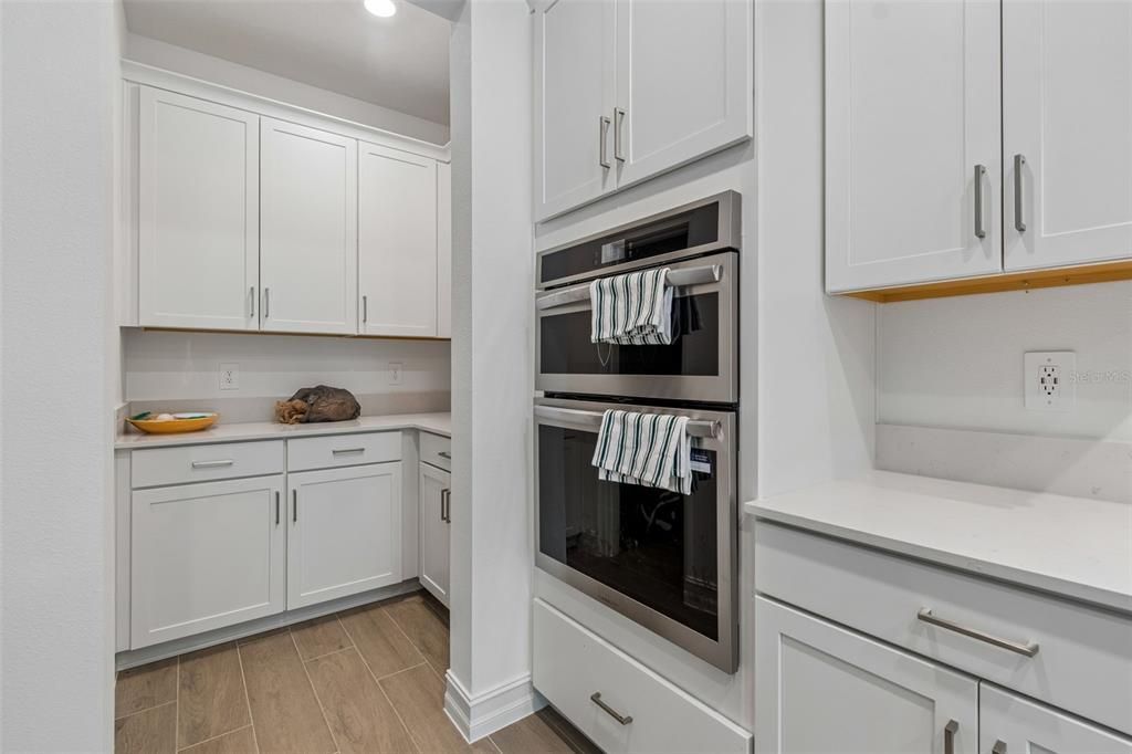 For Rent: $3,700 (4 beds, 3 baths, 2084 Square Feet)