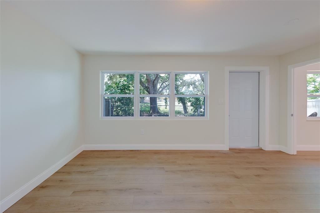 For Sale: $484,900 (3 beds, 2 baths, 1718 Square Feet)