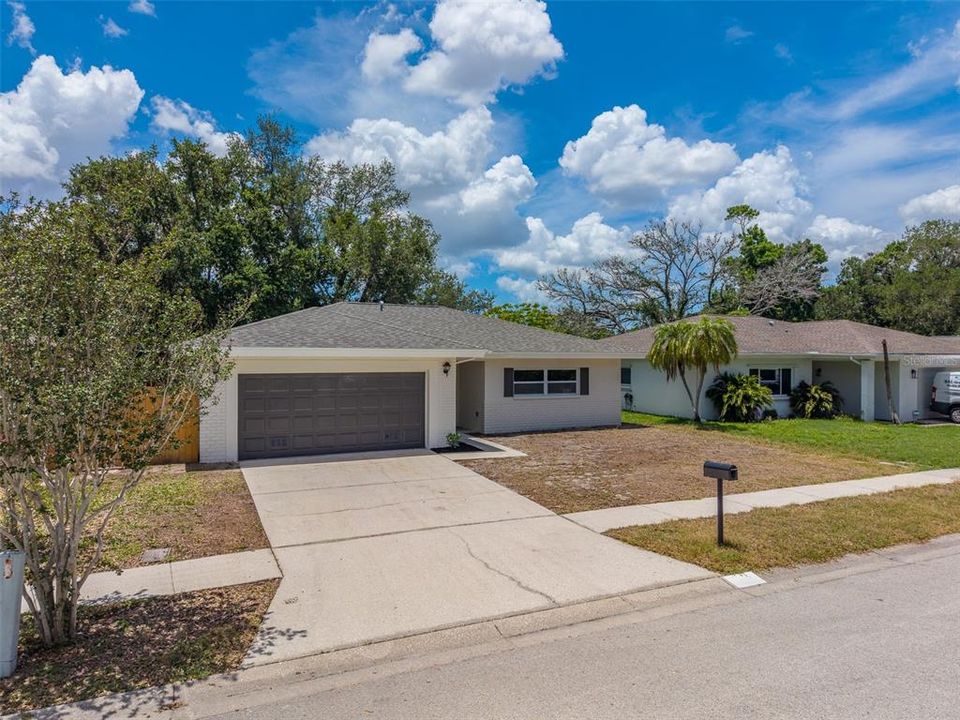 For Sale: $484,900 (3 beds, 2 baths, 1718 Square Feet)