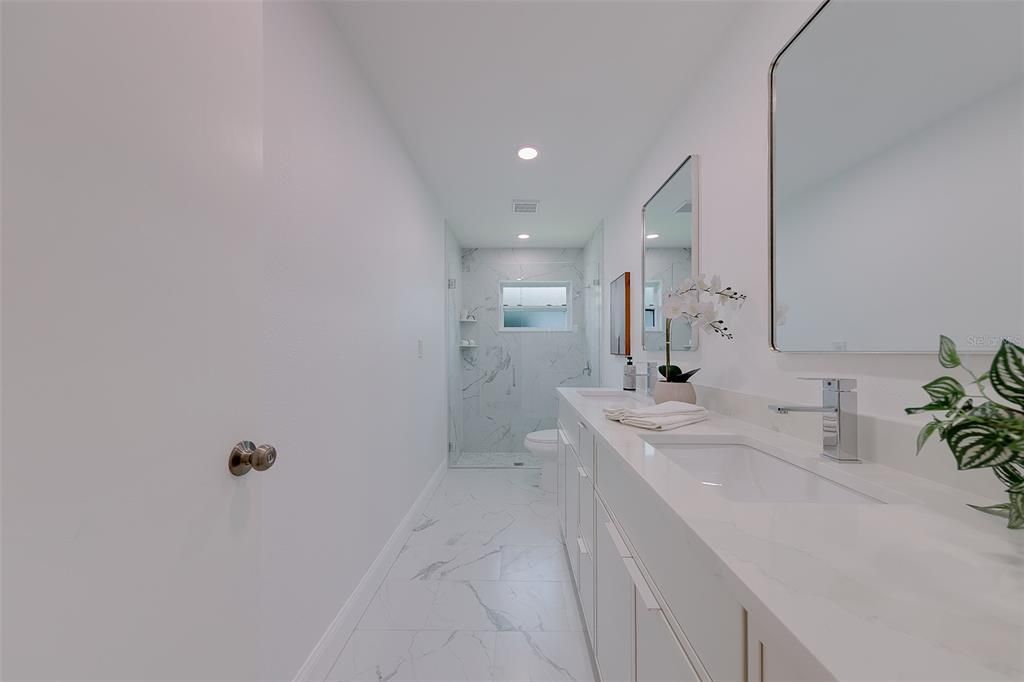 For Sale: $484,900 (3 beds, 2 baths, 1718 Square Feet)