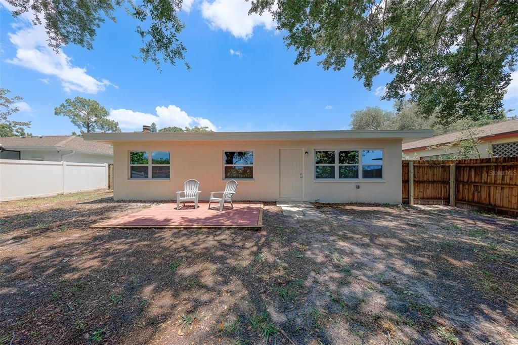For Sale: $484,900 (3 beds, 2 baths, 1718 Square Feet)