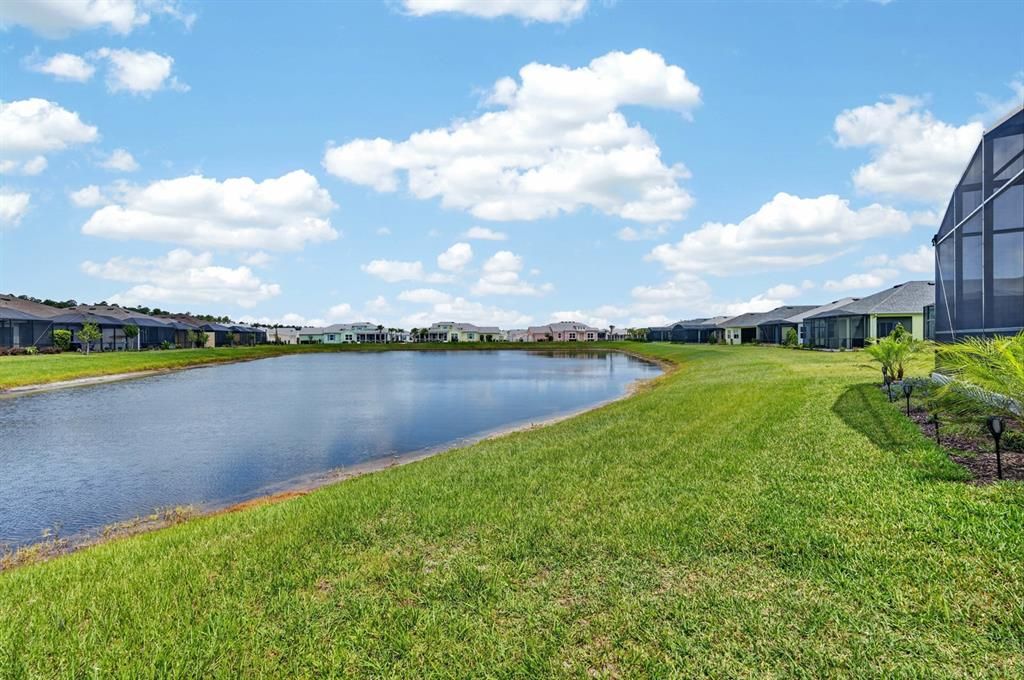 For Sale: $799,000 (2 beds, 2 baths, 2160 Square Feet)