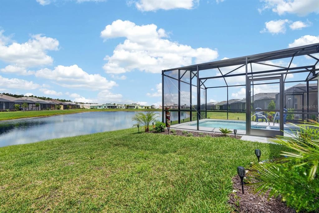 For Sale: $799,000 (2 beds, 2 baths, 2160 Square Feet)