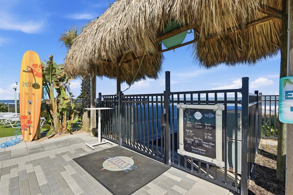 For Sale: $799,000 (2 beds, 2 baths, 2160 Square Feet)
