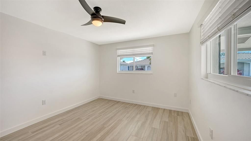 For Rent: $2,950 (2 beds, 2 baths, 1300 Square Feet)