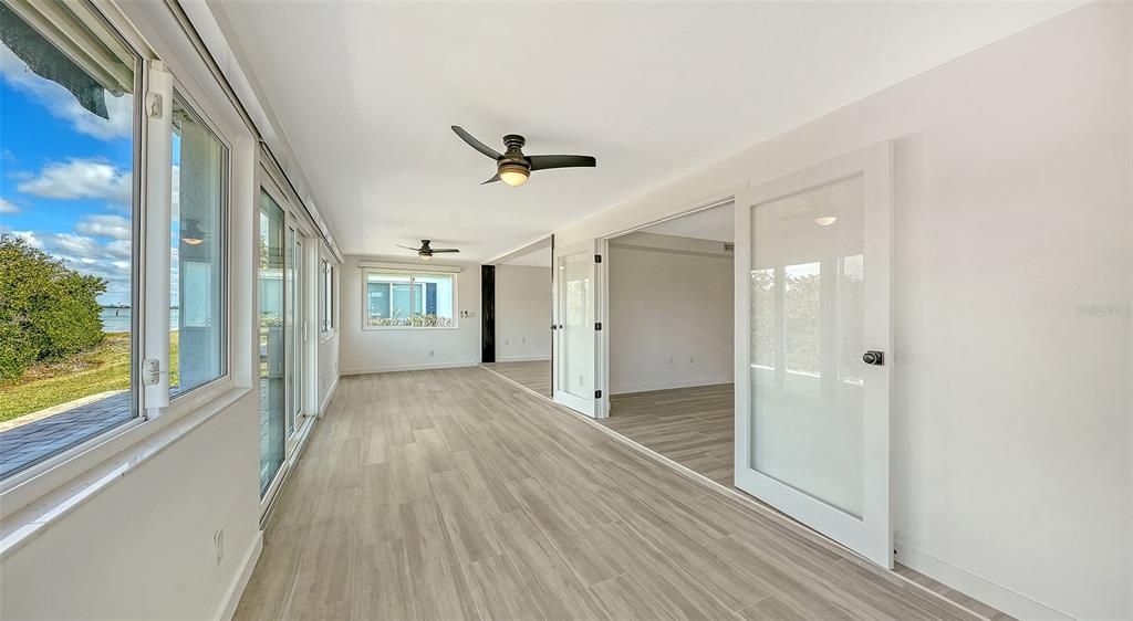For Rent: $2,950 (2 beds, 2 baths, 1300 Square Feet)