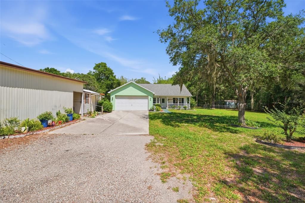 Active With Contract: $334,900 (3 beds, 2 baths, 1180 Square Feet)