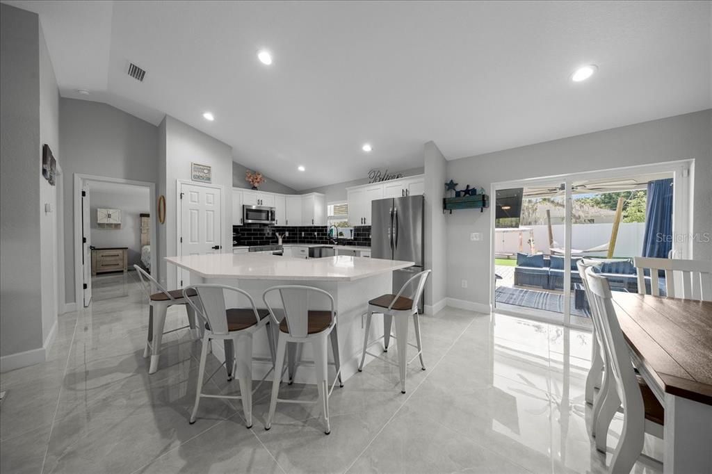 En Venta: $309,000 (3 camas, 2 baños, 1505 Pies cuadrados)