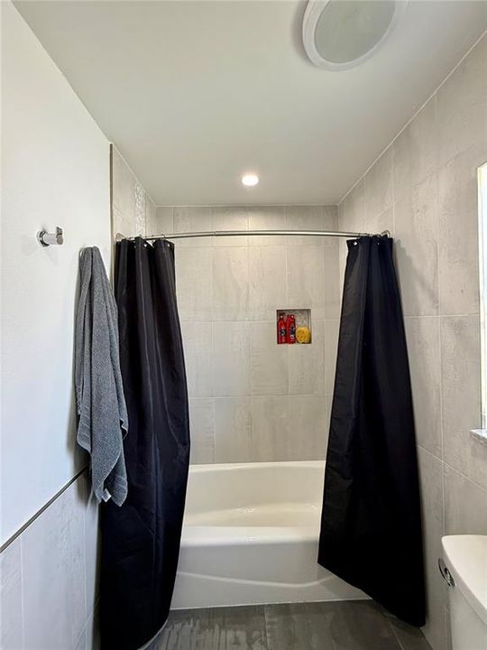 En Renta: $2,650 (3 camas, 2 baños, 1632 Pies cuadrados)