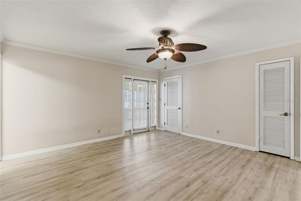 For Sale: $700,000 (4 beds, 3 baths, 2760 Square Feet)