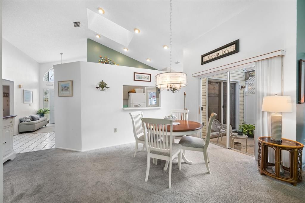 For Sale: $339,900 (3 beds, 2 baths, 1432 Square Feet)