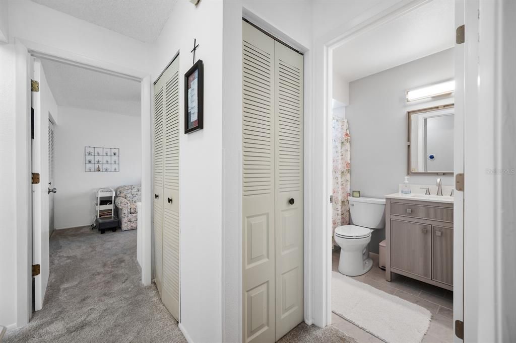 For Sale: $339,900 (3 beds, 2 baths, 1432 Square Feet)