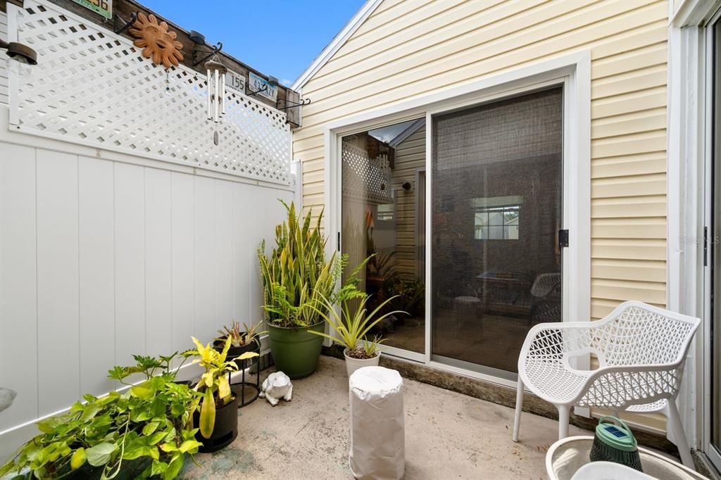 For Sale: $339,900 (3 beds, 2 baths, 1432 Square Feet)