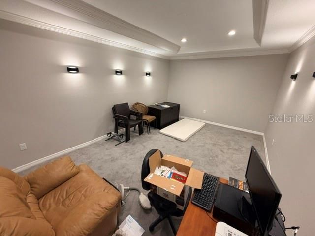 En Venta: $695,000 (3 camas, 2 baños, 2535 Pies cuadrados)