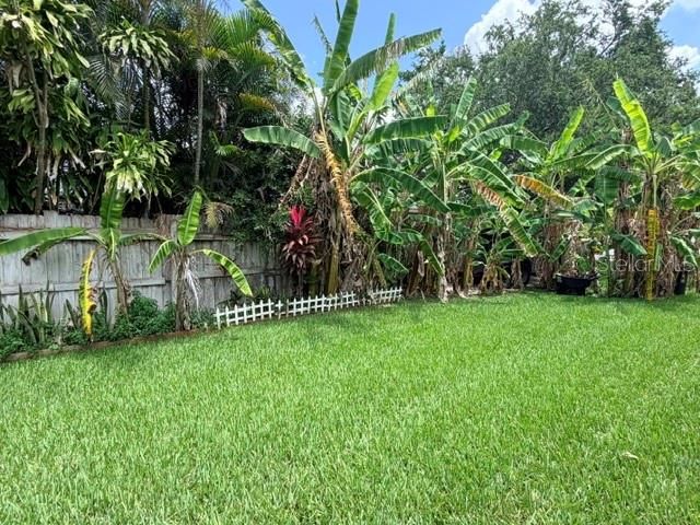 En Venta: $695,000 (3 camas, 2 baños, 2535 Pies cuadrados)