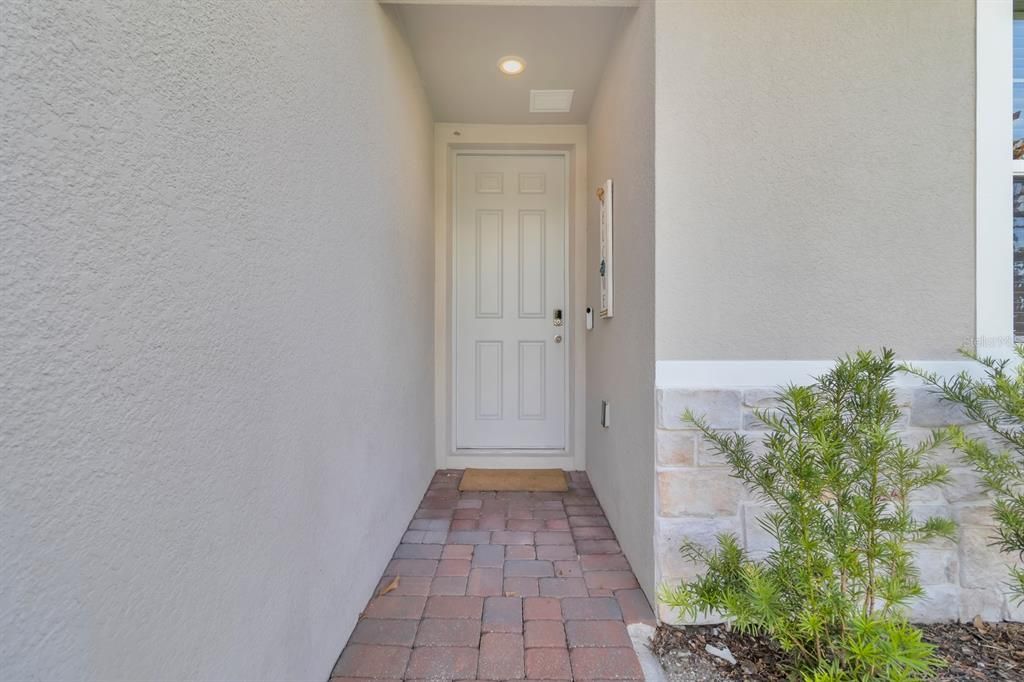 For Sale: $417,500 (3 beds, 2 baths, 1680 Square Feet)