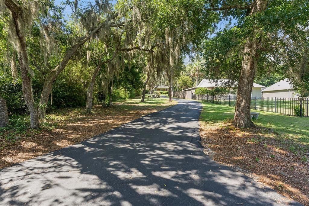 For Sale: $839,000 (4 beds, 2 baths, 3299 Square Feet)